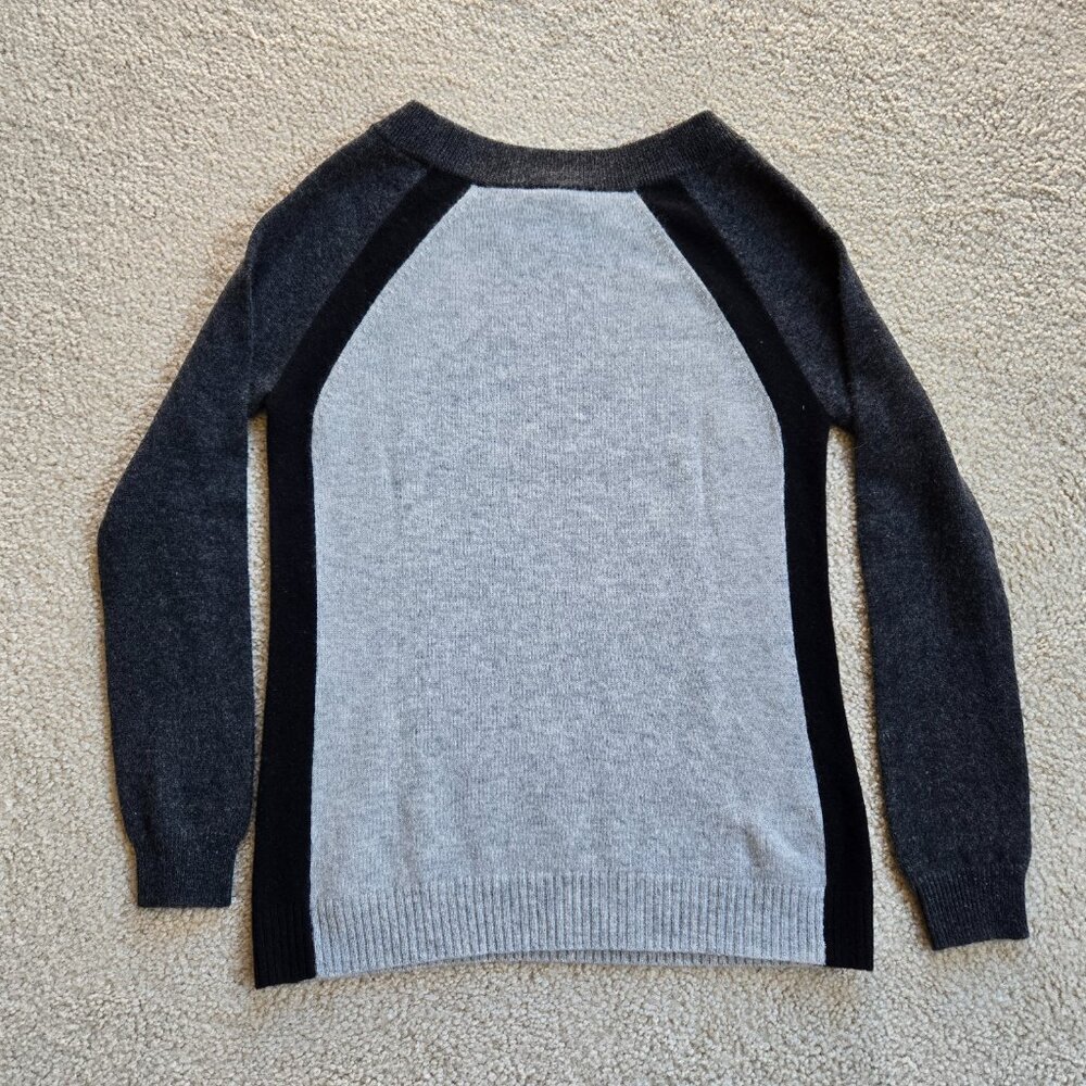 White & Warren Cashmere Sweatshirt Sweater - Picture 9 of 9